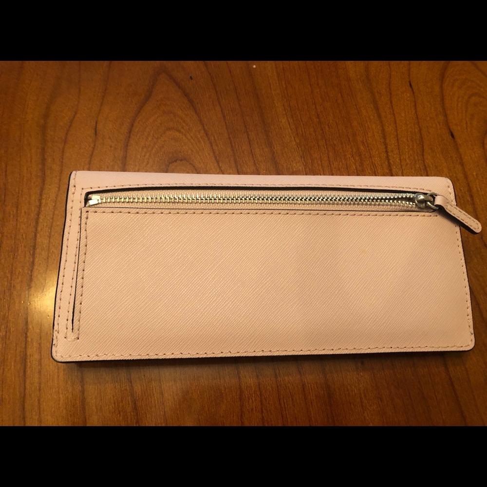 Michael Kors Pink Wallet - Picture 4 of 4